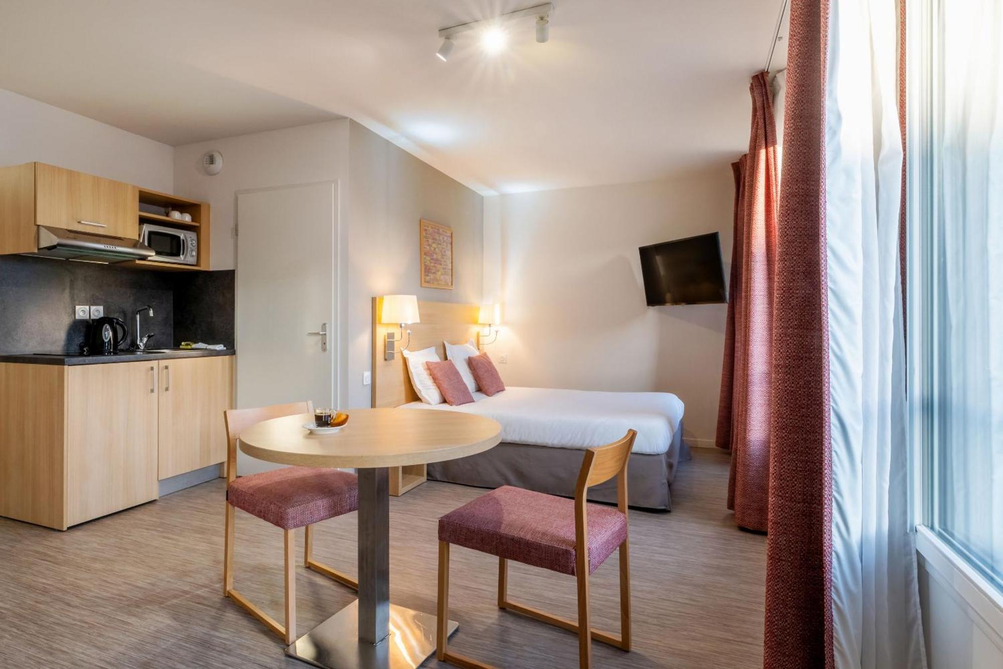Appart Hotel Odalys City Nantes Cite Des Congres Bagian luar foto